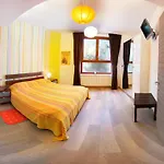 La Gatta Viola Apartment Stresa