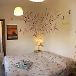Apartment La Gatta Viola