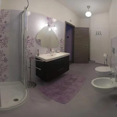 La Gatta Viola Apartman Stresa