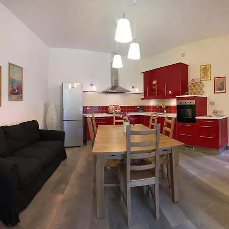La Gatta Viola Apartman