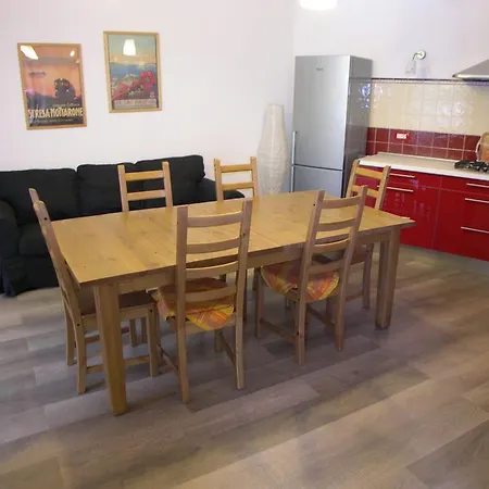La Gatta Viola Apartamento Stresa