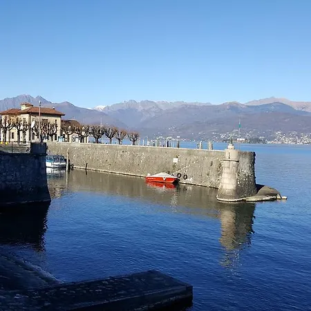 La Gatta Viola Apartament Stresa