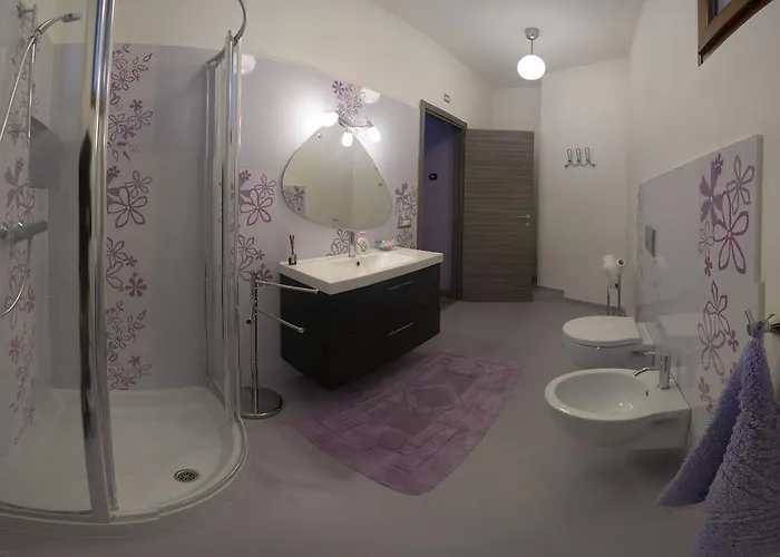 La Gatta Viola 아파트 스트레사