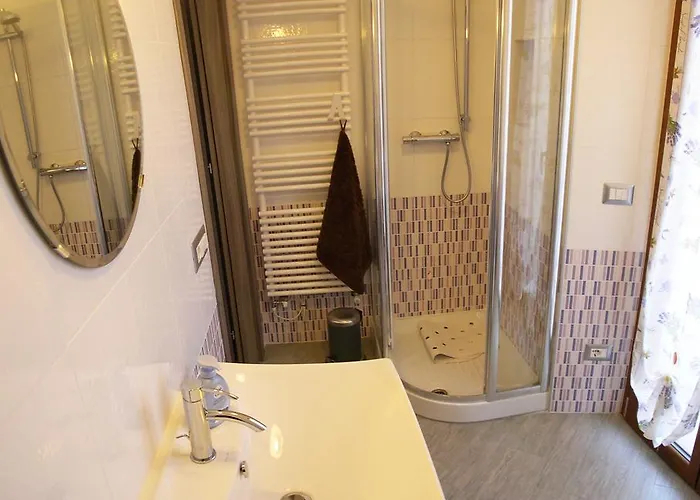 La Gatta Viola 스트레사